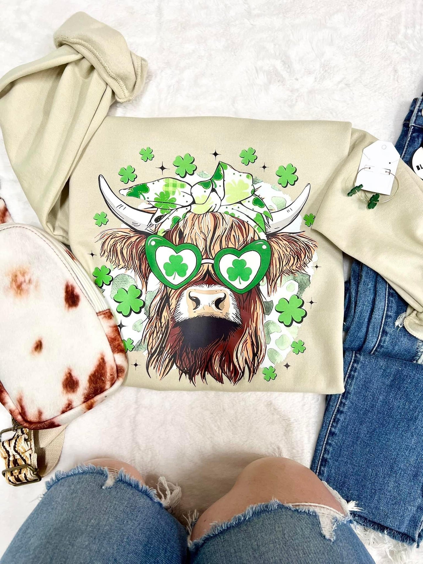 ST. PATRICK’S DAY HIGHLAND COW-DTF TRANSFER