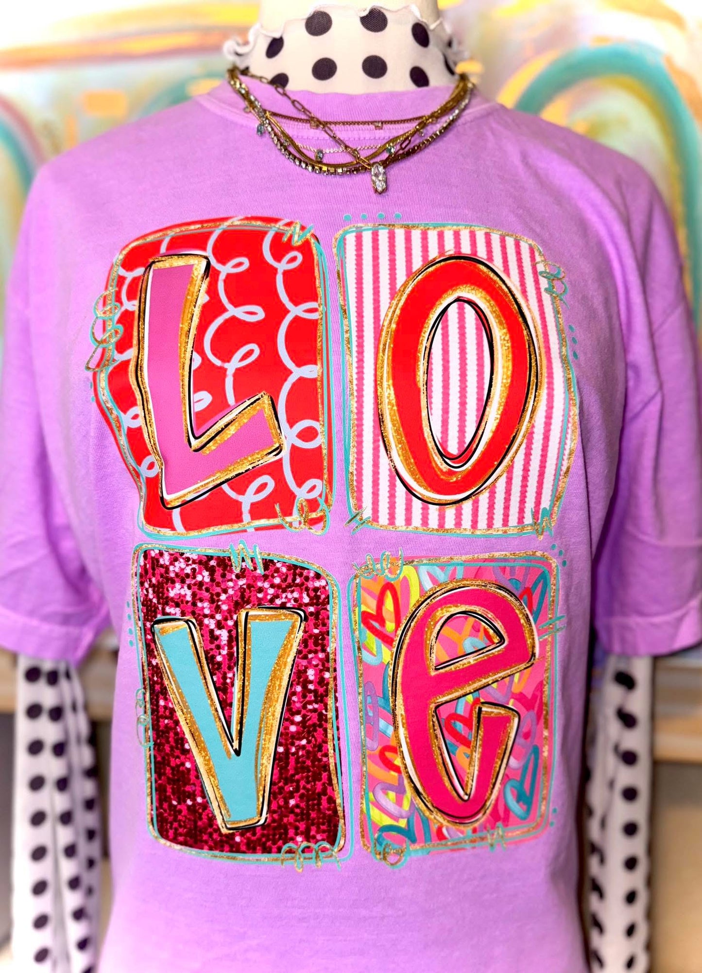 LOVE - DTF TRANSFER