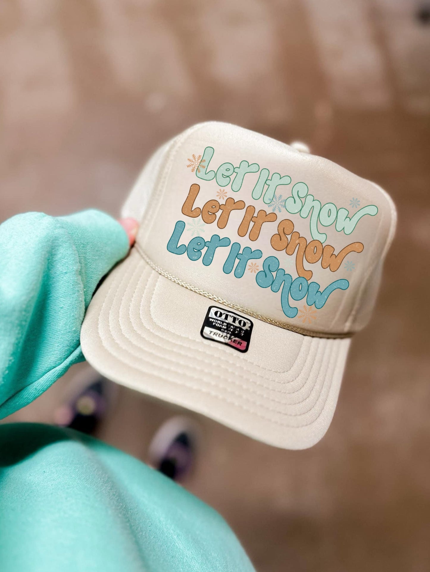 LET IT SNOW - DTF TRANSFER
