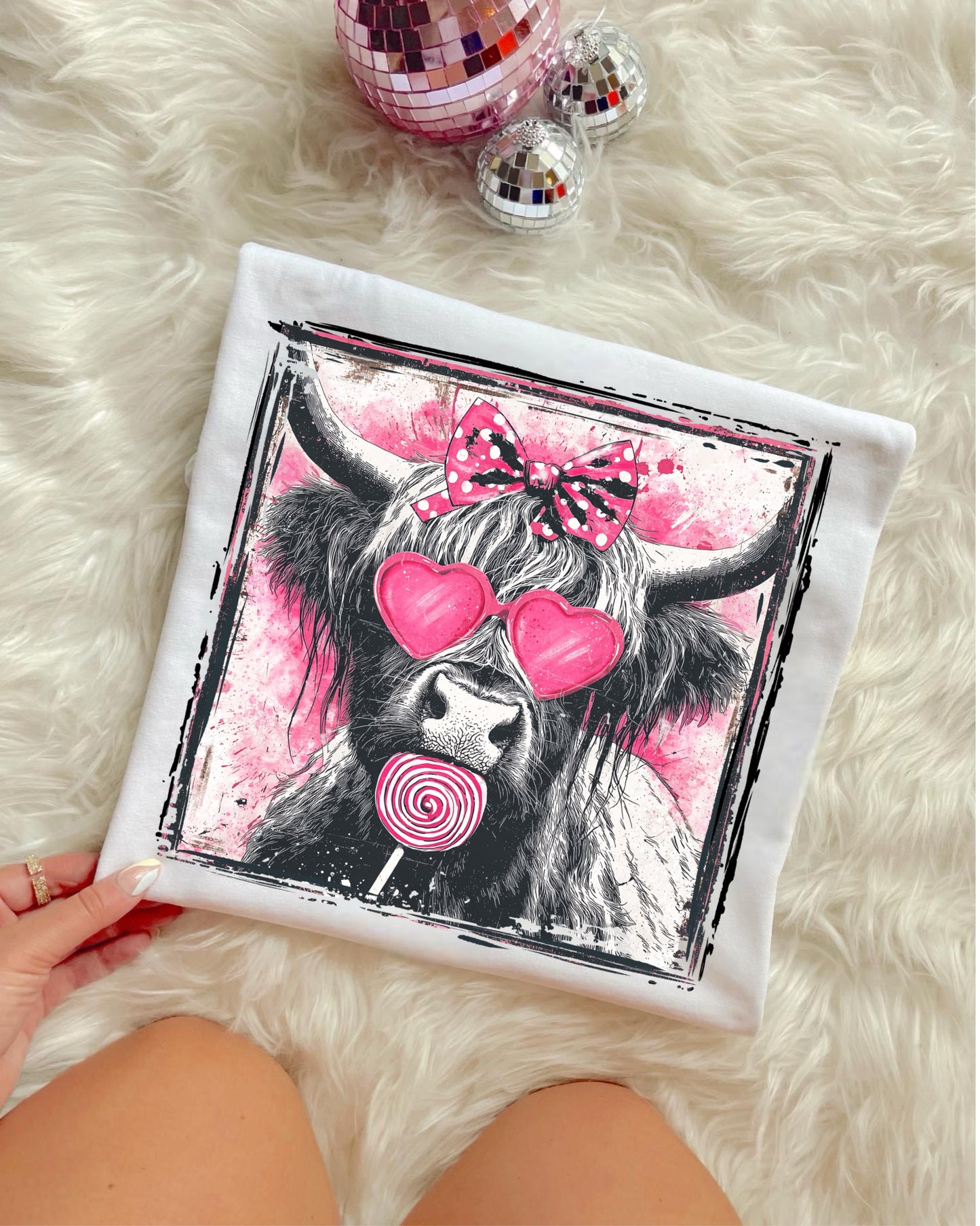 VALENTINE’S HIGHLAND COW - DTF TRANSFER