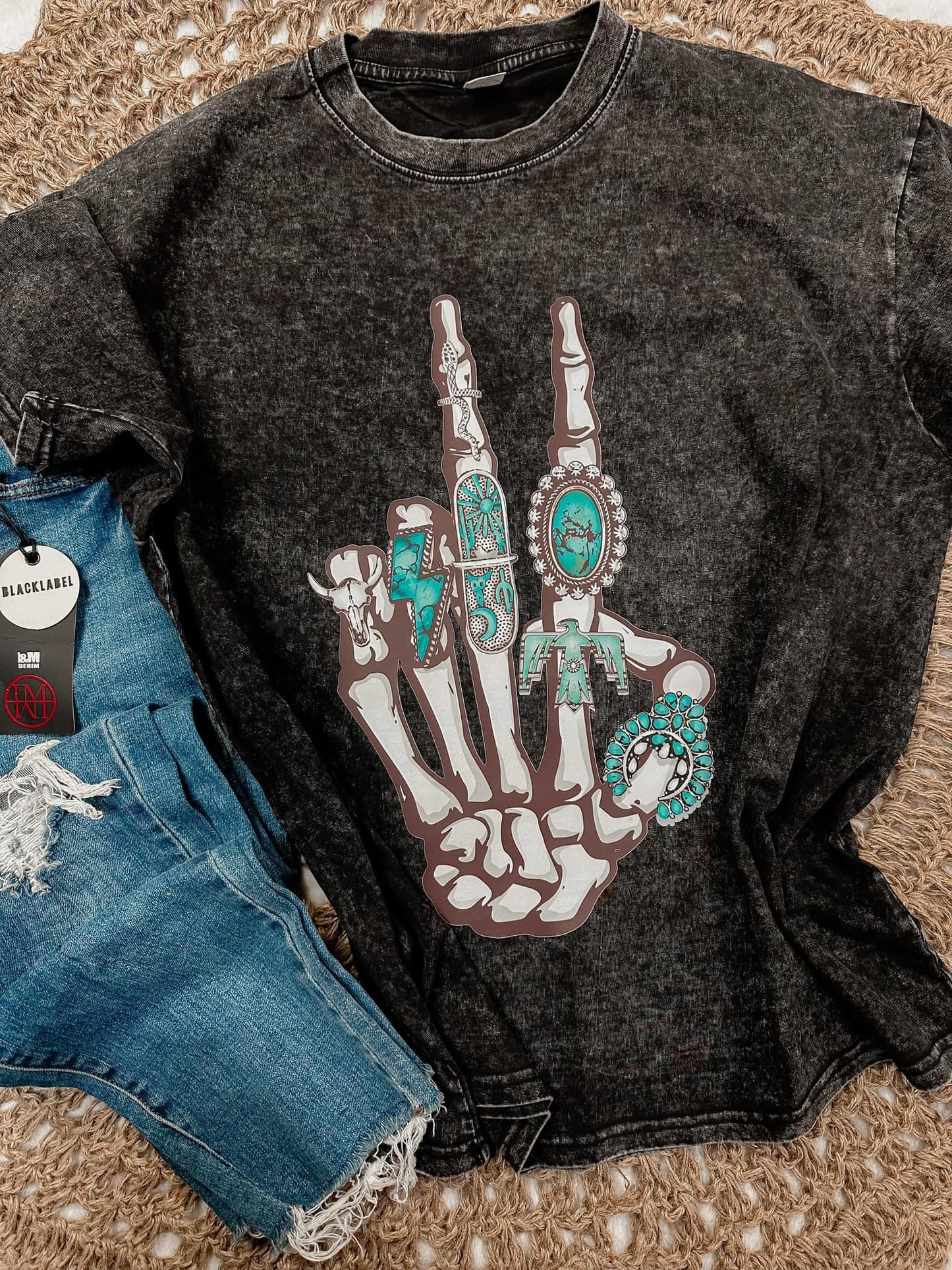 SKELETON PEACE SIGN - DTF TRANSFER